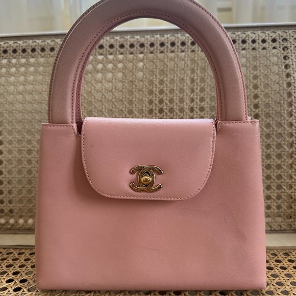 Vintage Authentic Chanel Kelly - Picture 1 of 5